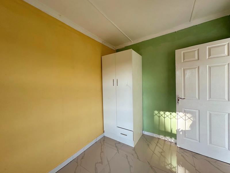 To Let 2 Bedroom Property for Rent in Northcrest Eastern Cape
